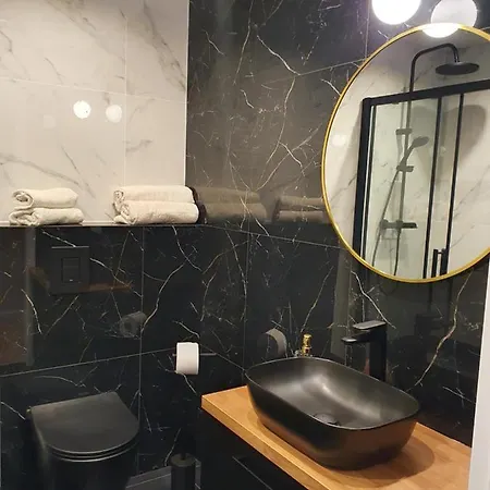 Imara-klimatyzacja, Miejsce Parkingowe Apartment *