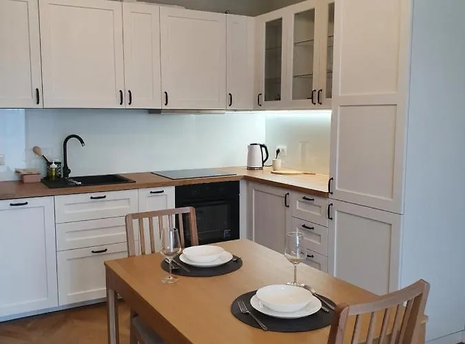 Imara-klimatyzacja, Miejsce Parkingowe Apartment Łódź